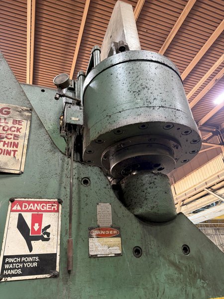 1000 TON x 20' CINCINNATI MODEL #1000H HYDRAULIC PRESS BRAKE: STOCK #23424