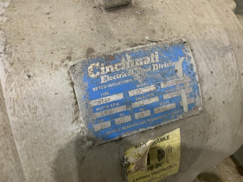 2 HP CINCINNATI DOUBLE END GRINDER: STOCK: #81500