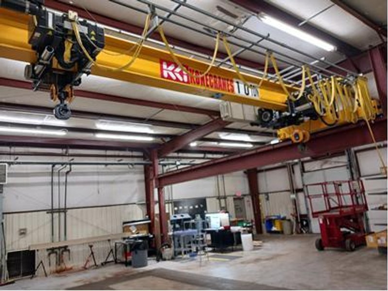 10 TON KONE CRANE CRANE STEEL SYSTEM, RUNWAY &amp; UPRIGHTS: YOBRO #26396