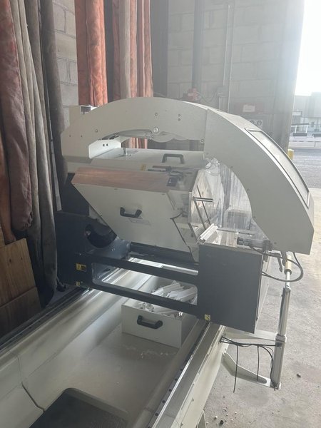 OZ Machine Gemini V-SA 22″ Double Head Aluminum Miter Saw, 2024 – 1-Axis Servo, 550mm Blades, 220V