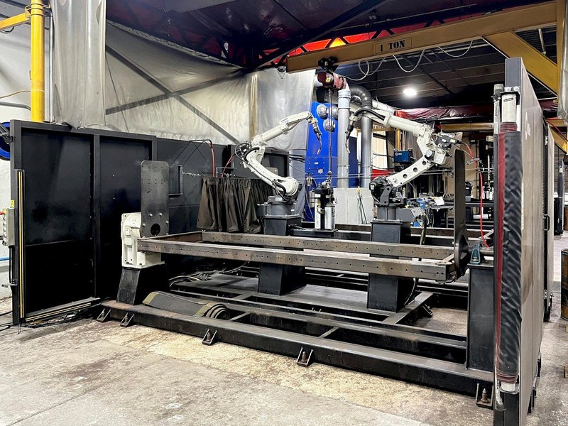 Miller Automation PerformArc™ PA2200SS Dual Robotic Welding Cell