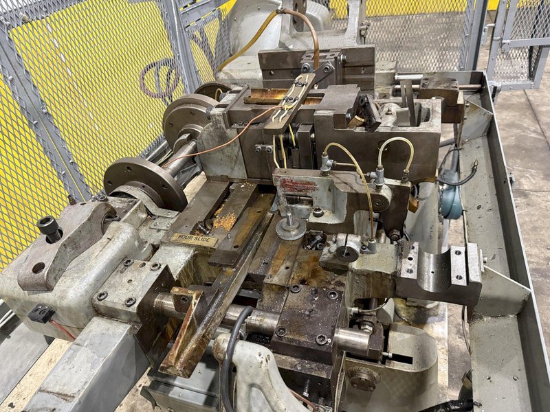 US BAIRD MODEL #RWI WIRE FORMING FOURSLIDE MACHINE: YOBRO #24437