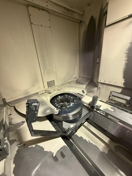 2014 Used Makino MMC2 with (3) Makino a61nx - 30 Station Pallet Pool FMS For Sale