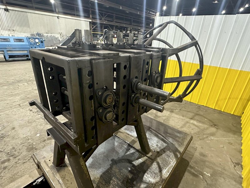 FASTENER ENGINEER (FE) - LEWIS HORIZONTAL &amp; VERTICAL COIL POSITIONING GUIDE WITH TRAVERSE