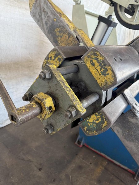 7,500 LB X 30" ROWE 7530-DS/L UNCOILER. STOCK # 1226324
