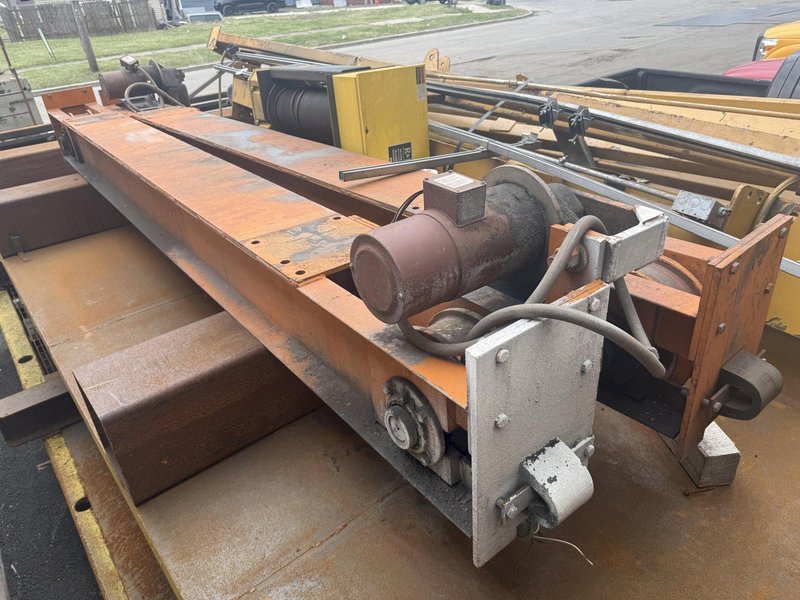 END TRUCKS FOR OVERHEAD CRANE: YOBRO #25121
