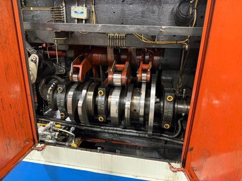 3/8" Asahi Sunac Model AOT 10B 2 Die 2 Blow Cold Header