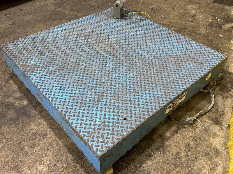 40,000 LBS X 60" X 60" WEIGH-TRONIX  MODEL #DS60X60-40 PLATFORM FLOOR SCALE: STOCK #17925