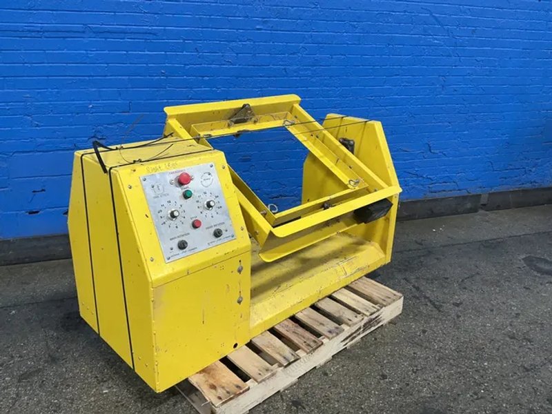 Mannetron 24" X 24"  Roto-cast Machine - Nmrv 040