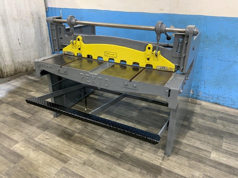 52" X 16 PEXTO MODEL G-52 DEEP THROAT FOOT SHEAR: STOCK #81499