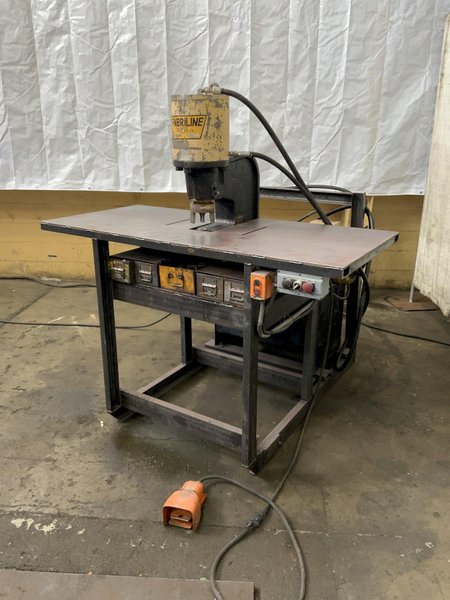 80 TON FABRILINE MODEL FP-80 HYDRAULIC C-FRAME FLANGE PUNCH: STOCK #81508