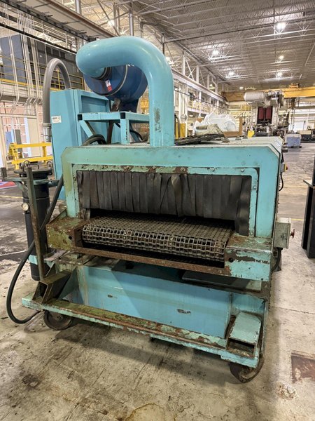 30" WIDE x 2-STAGE INLINE CLEANING SYSTEMS PORTABLE CONVEYOR PARTS WASHER, NEW IN 2008: YOBRO #26398