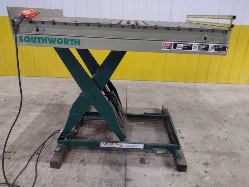 3800 LBS X 60" X 42" SOUTHWORTH MODEL #LS4-36 HYDRAULIC SCISSOR LIFT TABLE WITH ROLLER TOP, 110 VOLT: STOCK #20880