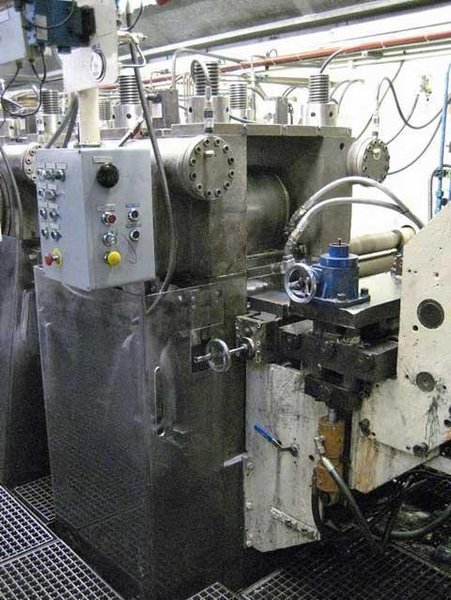 5" (130mm) x 15" (390mm) x 13" (340mm), FROHLING, 4 STAND 4-HI COLD (13026)