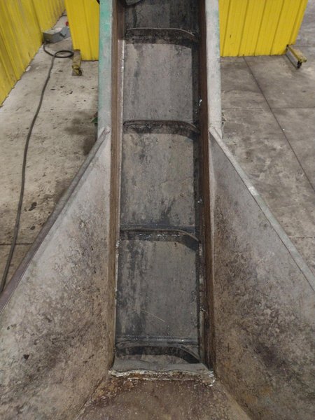 96" CP MFG MODEL #GC-100 "GLASSHOPPER" PORTABLE INCLINED CONVEYOR &amp; GLASS CRUSHER: YOBRO #24416