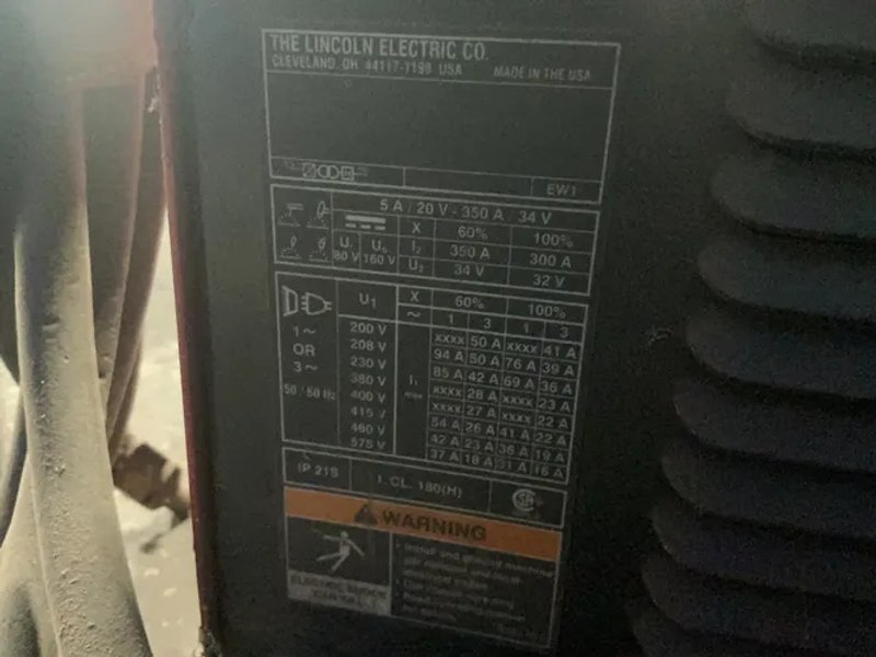 Lincoln 350 Amp Welder - Invertec V350pro