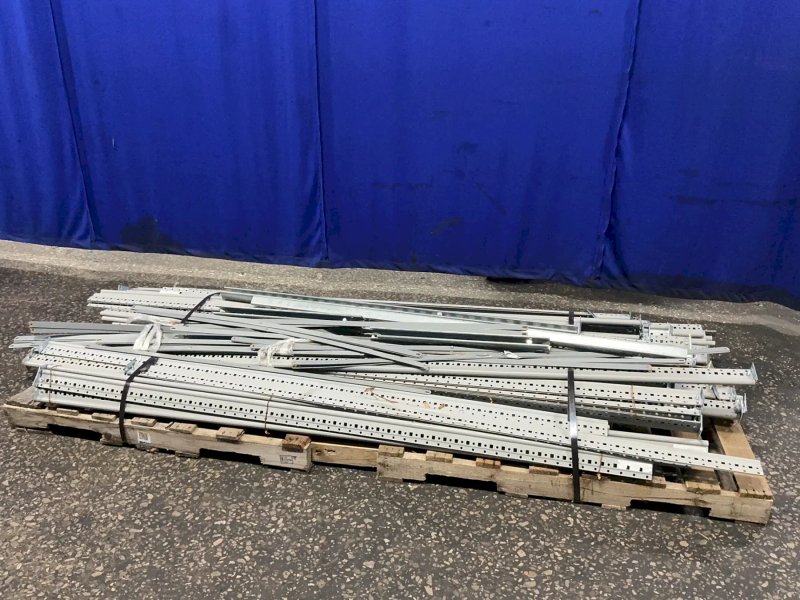 Lyon 3” X 85” Beaded Posts
