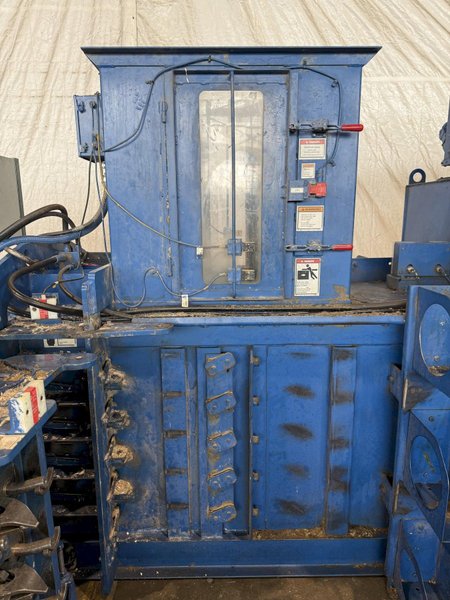 30" X 48" X 72" AMERICAN PAC40297T20 AUTO-TIE BALER SYSTEM. STOCK # 0671025