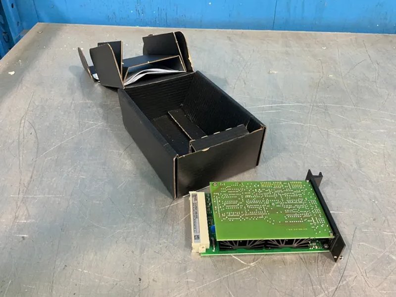 Rexroth Nosch Group  P/q Closed-loop Conrtr0l Amplifier  - Vt-vprap 1-540--10/v0