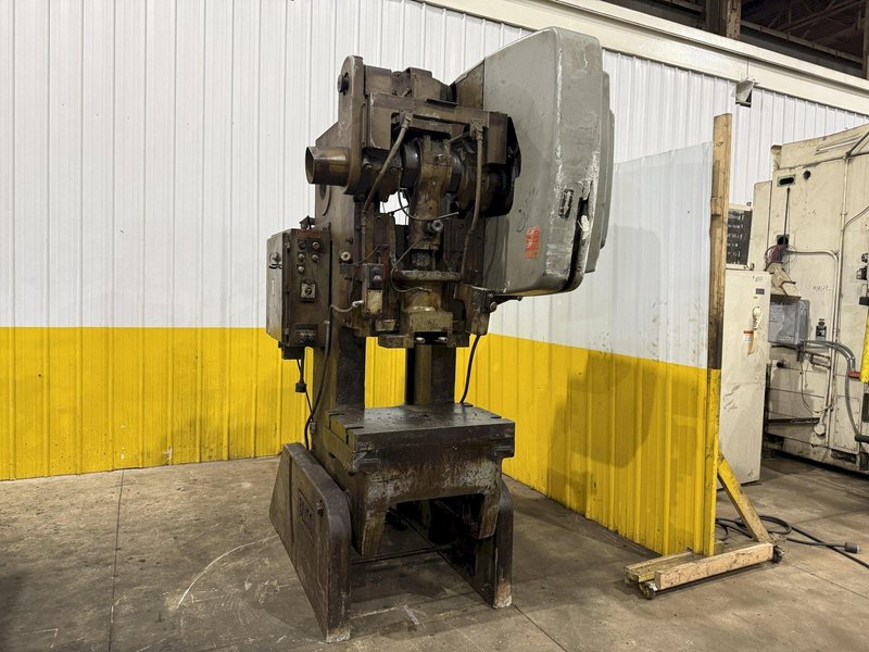 60 TON BLISS MODEL #C-60 OBI PUNCH PRESS 4" STROKE : YOBRO #26142
