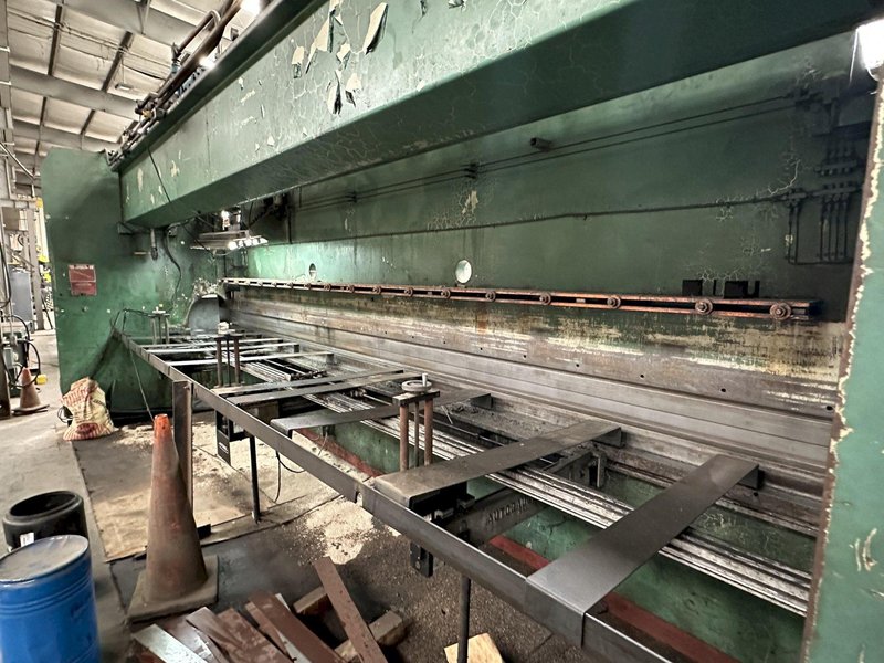 150 TON X 26' PACIFIC MODEL #K150-26-"TRIM" HYDRAULIC PRESS BRAKE: STOCK #18605