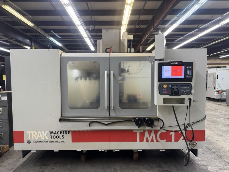 Trak TMC12 VMC, 2021 – 4th Axis, Electronic Handwheels, Chip Auger, Vises and Tooling