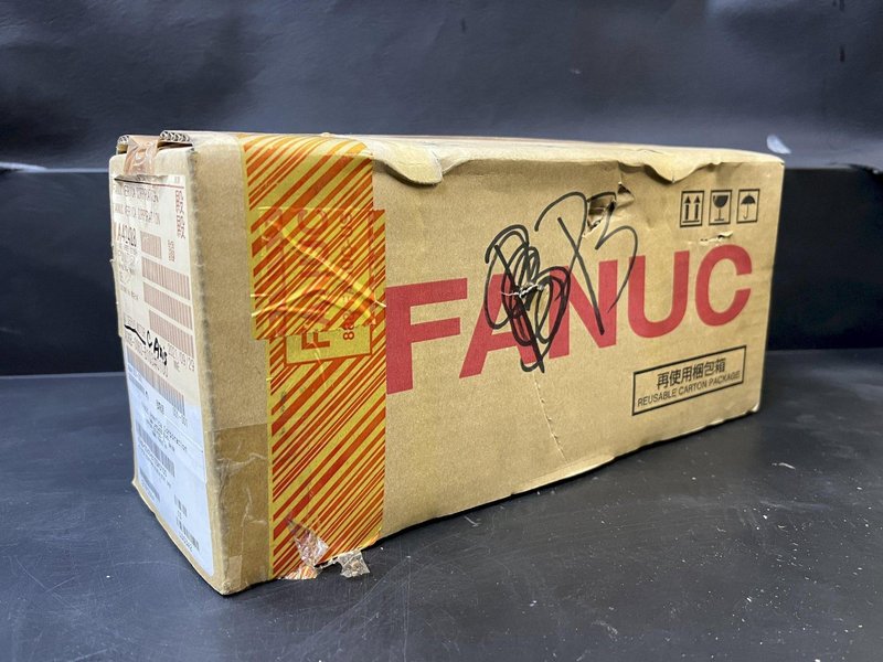 New Fanuc A06B-0063-B103#0100 CNC Servo Motor A860-2020-T321 Encoder Alpha BiS4/4000