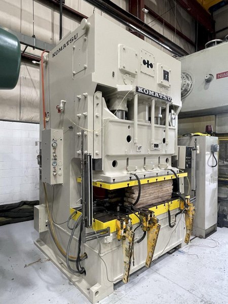 150 ton Komatsu Double Crank Used Mechanical Metal Stamping Press For Sale Model OBW150-2, Year 1987