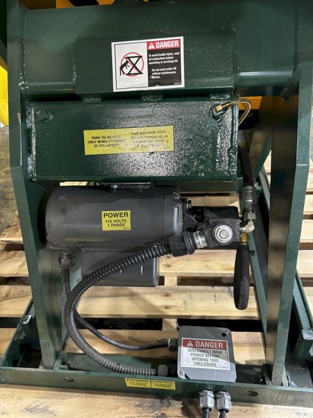 2500 LBS X 48" X 44" SOUTHWORTH MODEL #LS2.5-36 BACKSAVER  HYDRAULIC SCISSOR LIFT &amp; TURN TABLE, 110V : STOCK #20511