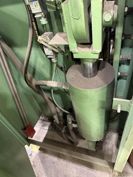 1/4″ x 12′ Betenbender 12-1/4 Hydraulic Power Shear, 2007 – Adjustable Blade Gap, Powered Back Gauge