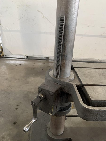 20" CLAUSING 2277 VARIABLE SPEED DRILL PRESS. STOCK # 0679924