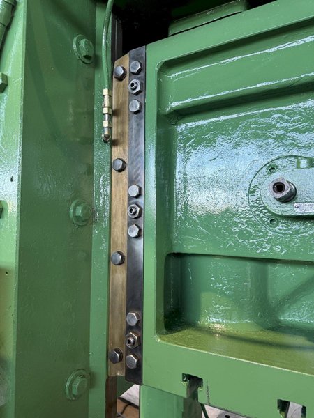 100 TON MINSTER P2-100-48 PIECE MAKER STRAIGHT SIDE HIGH SPEED PRESS. STOCK # 0883425