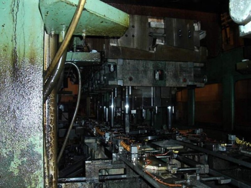 3500 Ton, SCHULER T3-3500-10-650, 3 RAMS, 10 STATION, 180"BA, CUSHION           