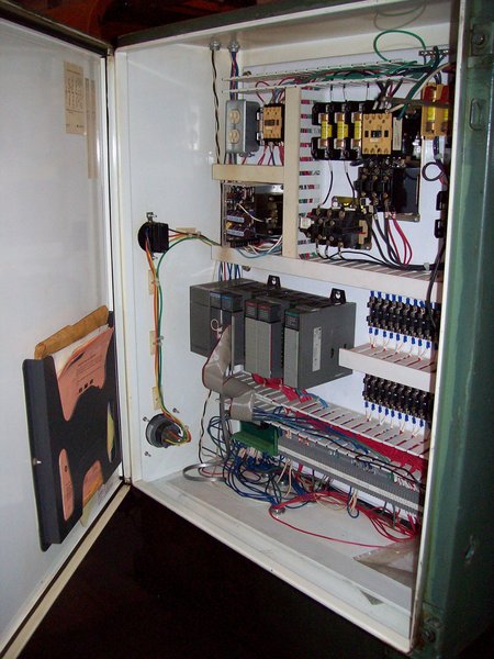 2" MODERN MODEL 2-K CUT OFF MACHINE WITH 20'AUTOMATIC BAR FEEDER ,PLC CONTROLS, REBUILT UPDATE BY MODERN 1994