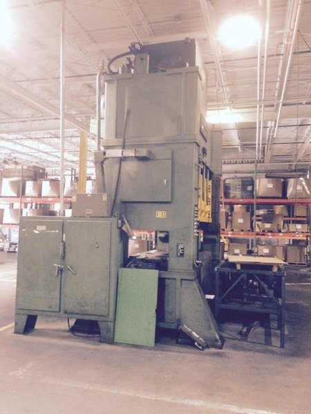 250 TON EAGLE HYDRAULIC DOWN ACTING PRESS, SA4-250-108-48, 12" STR, 18" SH, 30" DLO, 108" X 48" BA