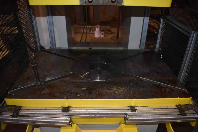 100 TON GOITI GAP FRAME PRESS, MODEL CFR, 5.5" STR, 11.2" SH, 3.5" ADJ, 38" LR X 24.5" FB BA 