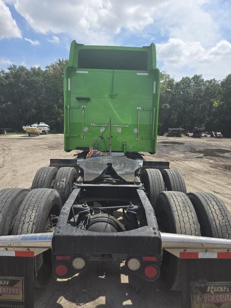 2023 Peterbilt 389 1XPXD49X1PD890715