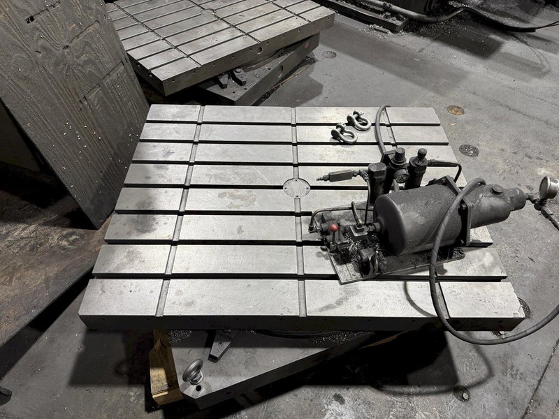 40" X 50" DEVLIEG AIR LIFT ROTARY TABLE. STOCK # 0221326