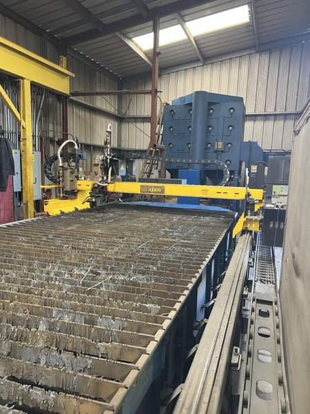 8′ x 20′ Ajan Plasma-Oxy Cutting Table, 2016 – Ajan PP 260A Power Source, 5 Axis