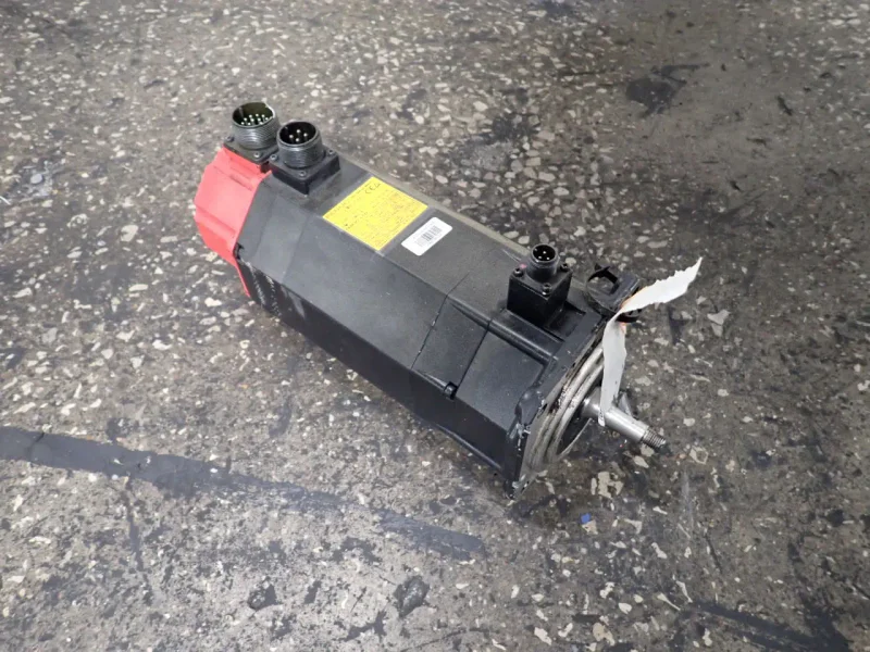 FANUC 1.8 KW SERVO MOTOR   -  AM9/3000 / A06B-0163-B175