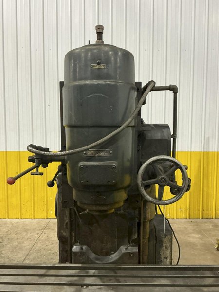 #2 CINCINNATI MODEL #2V VERTICAL MILL: YOBRO #25931