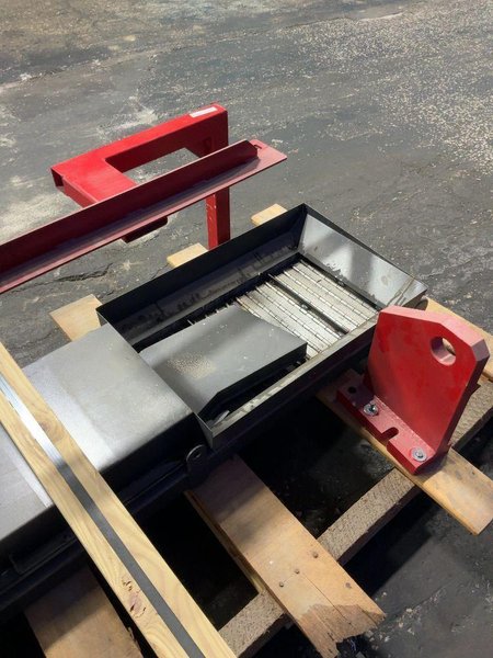 ENOMOTO BE A 14” CHIP CONVEYOR   -  V760EX