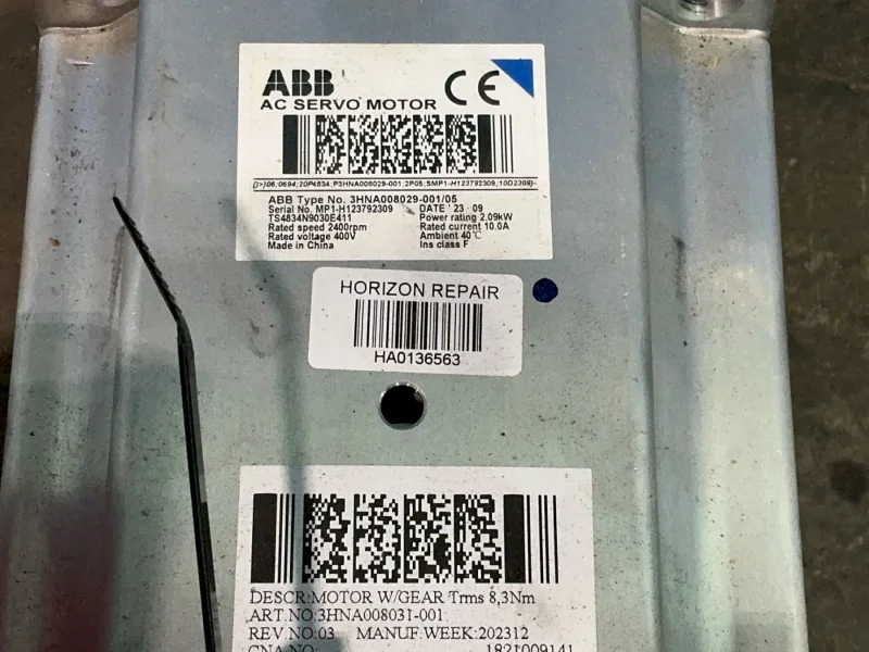 ABB AC SERVO MOTOR  -  3HNA008029-001 / TS4834N9030E411