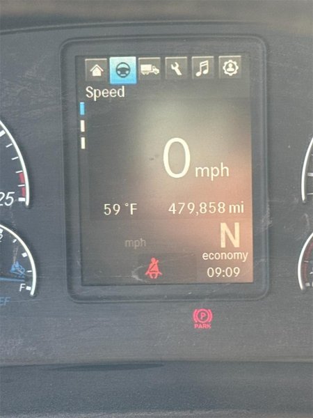 2020 Freightliner Cascadia 1FUJHHDV9LLLC1673