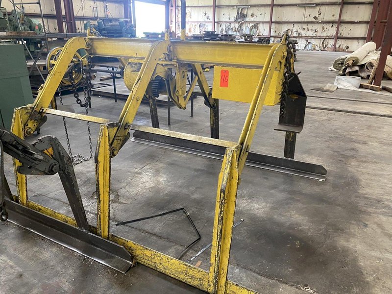 10,000 LB WESTERN CULLEN ADJUSTABLE PARALLELOGRAM SHEET LIFTER