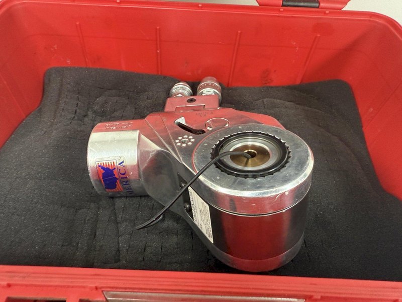1&quot; HYTORC MODEL #AVANTI AV-3 HYDRAULIC TORQUE WRENCH: YOBRO #24177