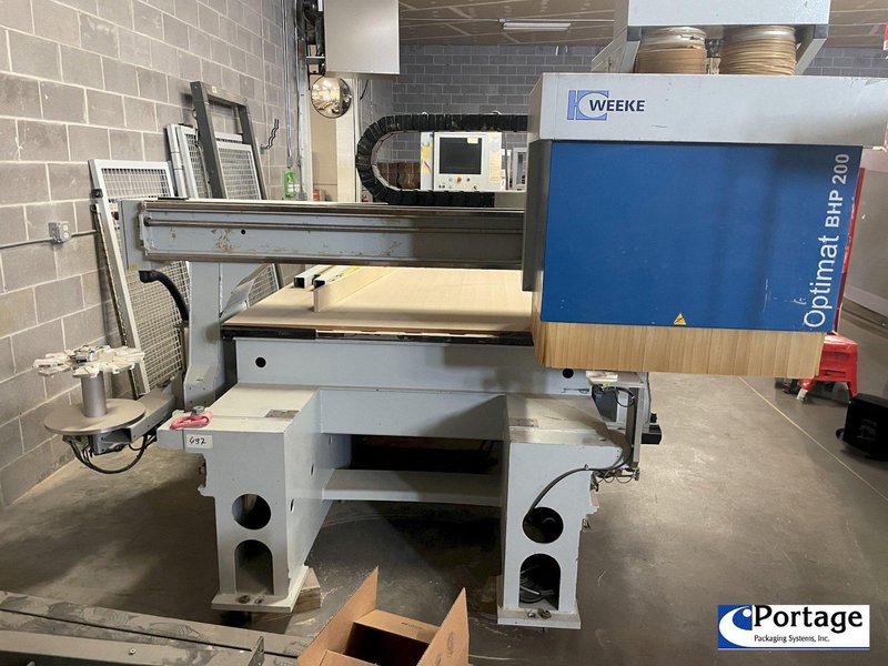 Weeke OPTIMAT BHP 200 || CNC Flat Table Machining Center