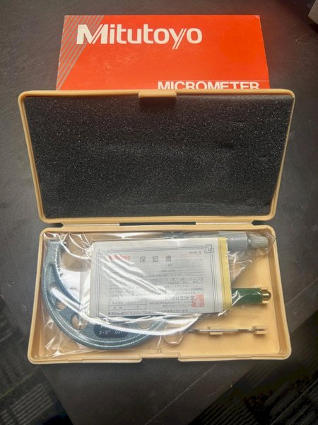 Mitutoyo Micrometer (103-179) OM-3"