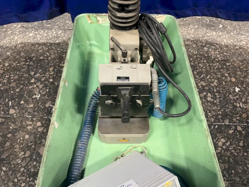 COUTH 3” X 8 “ ENGRAVER   -  R10F
