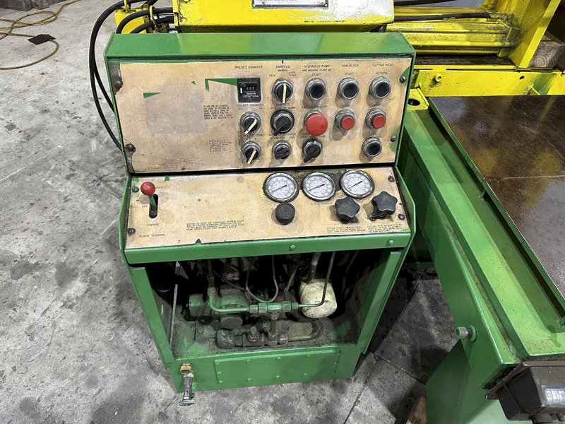 10" X 17" WF WELLS MODEL #W-10-2U AUTOMATIC HORIZONTAL DUAL POST BAND SAW: STOCK #21759